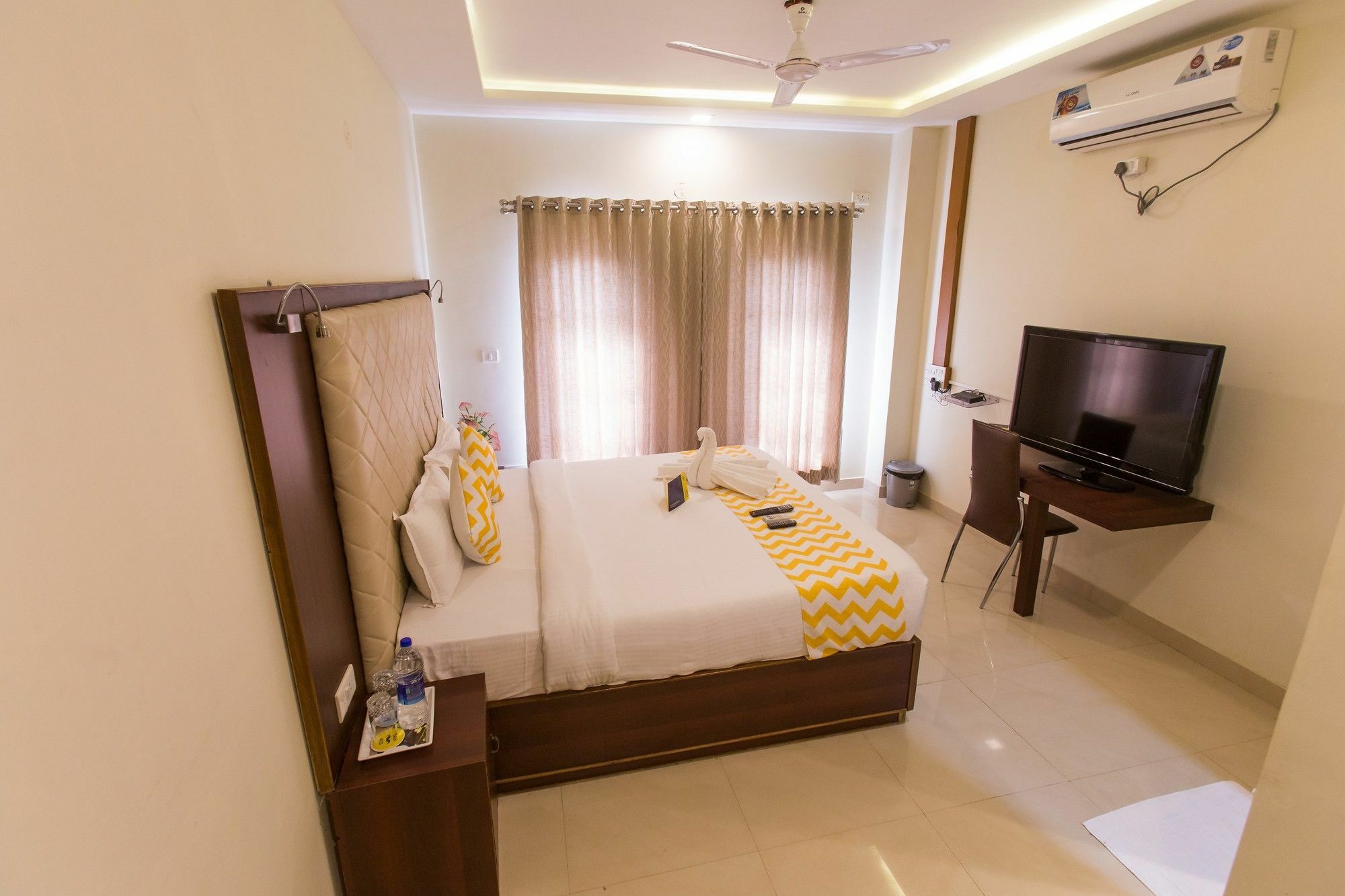 Fabhotel Millenium Stay Indiranagar Bangalore Exteriör bild